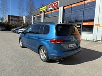 Volkswagen Touran vaihtoauto