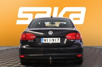Volkswagen Jetta vaihtoauto