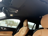 Volvo V60 Cross Country vaihtoauto