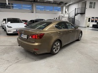 Lexus IS vaihtoauto