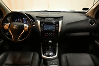 Nissan Navara vaihtoauto