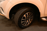 Nissan Navara vaihtoauto