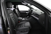 Volkswagen Touareg vaihtoauto