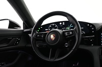 Porsche Taycan vaihtoauto