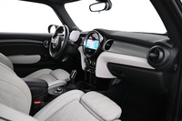 Mini Hatchback vaihtoauto