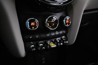 Mini Hatchback vaihtoauto
