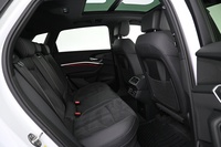 Audi Q8 e-tron vaihtoauto