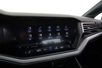 Volkswagen Touareg vaihtoauto