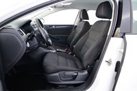 Volkswagen Jetta vaihtoauto