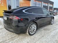 Tesla Model X vaihtoauto