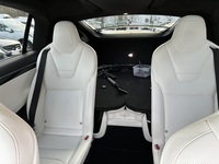 Tesla Model X vaihtoauto