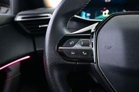 Peugeot e-2008 vaihtoauto