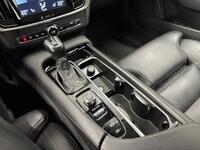 Volvo V90 Cross Country vaihtoauto