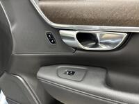 Volvo V90 Cross Country vaihtoauto