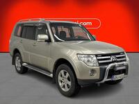Mitsubishi Pajero vaihtoauto