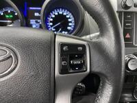 Toyota Land Cruiser vaihtoauto