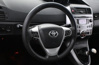 Toyota Verso vaihtoauto