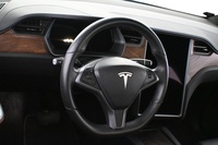 Tesla Model X vaihtoauto