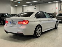 BMW 330 vaihtoauto
