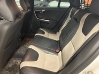 Volvo V60 Cross Country vaihtoauto