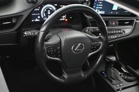 Lexus ES vaihtoauto