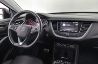 Opel Grandland X vaihtoauto
