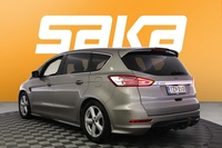 Ford S-MAX vaihtoauto
