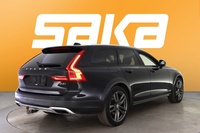 Volvo V90 Cross Country vaihtoauto