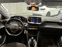 Peugeot 208 vaihtoauto