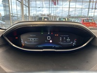 Peugeot 5008 vaihtoauto