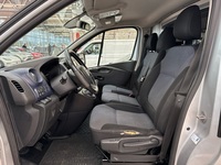 Opel Vivaro vaihtoauto