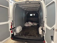 Nissan NV400 vaihtoauto