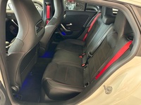 Mercedes-Benz CLA vaihtoauto