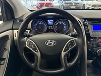Hyundai i30 5d vaihtoauto