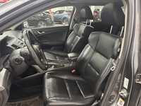 Honda Accord vaihtoauto