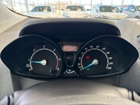 Ford Transit Courier vaihtoauto