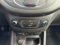 Ford Transit Courier vaihtoauto