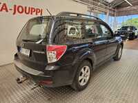 Subaru Forester vaihtoauto