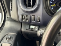 Opel Vivaro vaihtoauto