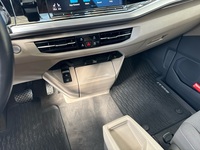 Volkswagen Multivan vaihtoauto