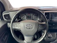 Toyota Proace Verso vaihtoauto