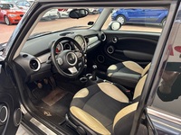 Mini Cooper vaihtoauto