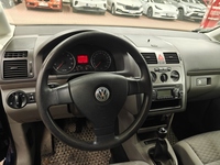 Volkswagen Touran vaihtoauto