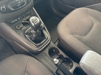 Ford Transit Courier vaihtoauto