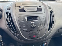 Ford Transit Courier vaihtoauto