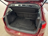 Volkswagen Golf Sportsvan vaihtoauto