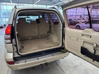 Toyota Land Cruiser vaihtoauto