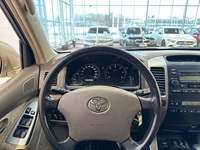 Toyota Land Cruiser vaihtoauto