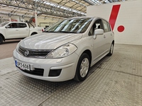 Nissan Tiida vaihtoauto