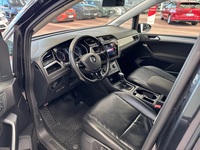 Volkswagen Touran vaihtoauto